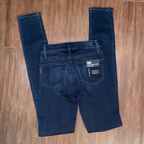 PAIGE | Transcend High Rise Leggy Ultra Jean - Picture 7 of 10